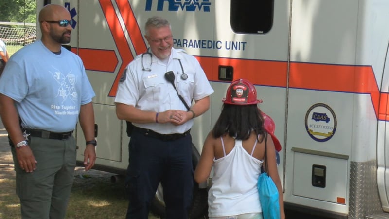First responders connecting with Fort Wayne kids