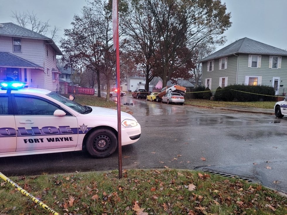 BREAKING: Officers are responding to a shooting on the southeast side of the city. Fort Wayne's...