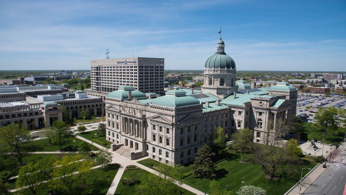 The Indiana Statehouse is in Indianapolis.