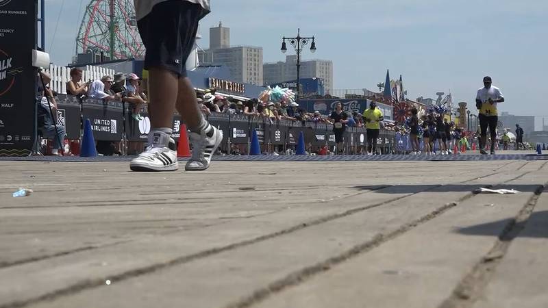 A runner in the 2022 RBC Brooklyn Half collapsed and died after finishing the race Saturday.
