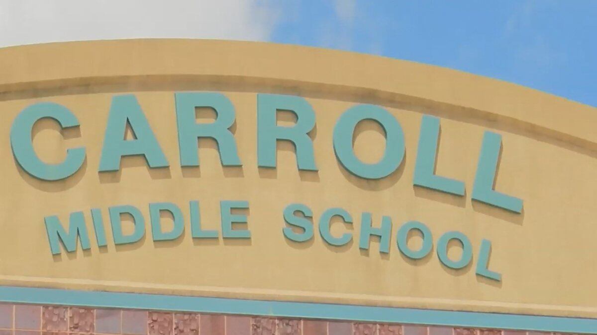 Carroll Middle School moves to e-learning day