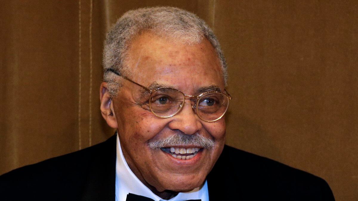 Actor James Earl Jones poses for photographers before the Marion Anderson Award Gala at the...