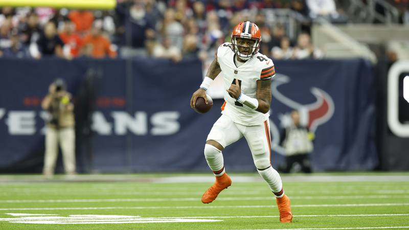 Cleveland Browns quarterback Deshaun Watson (4) carries the ball during an NFL football game...