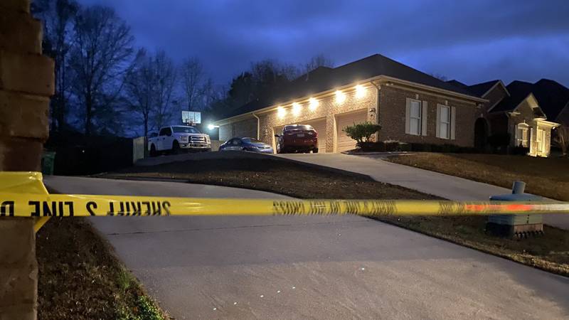 3 dead including a mother and child in Tuscaloosa Co. murder-suicide