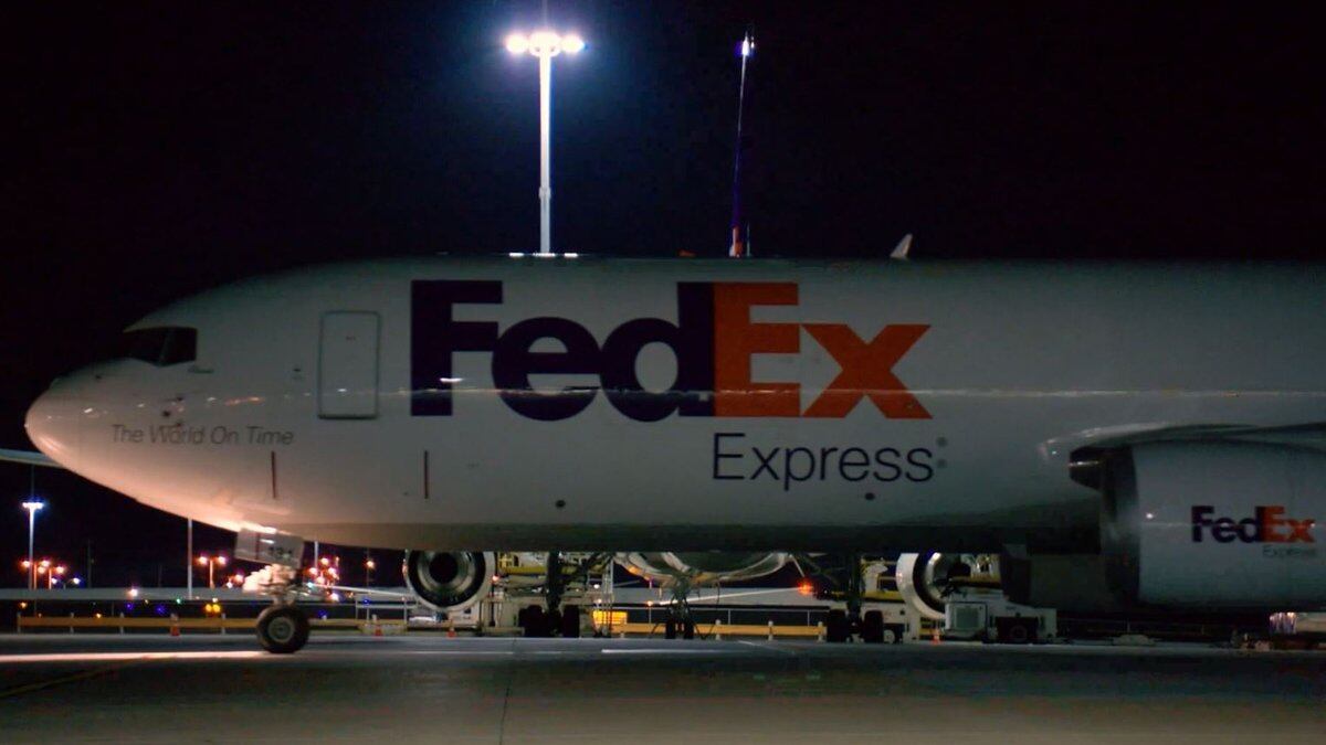 FedEx has asked the FAA permission to add an anti-missile system to some of its cargo planes.
