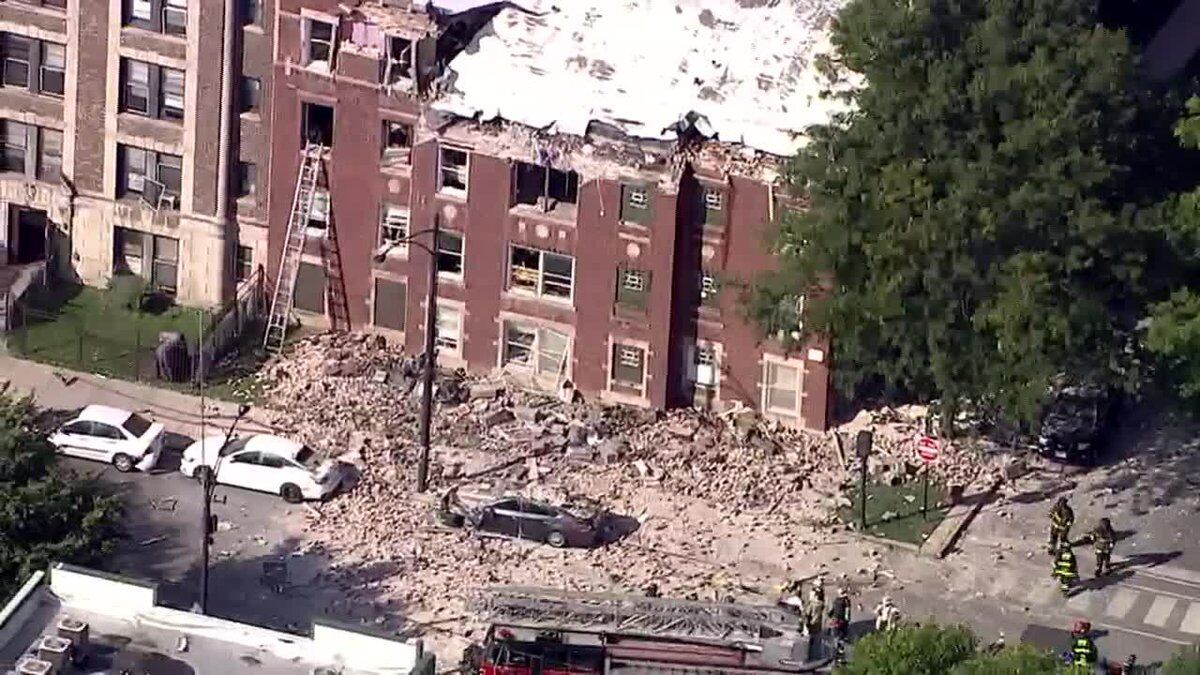 An apartment building in Chicago was damaged by an explosion on Tuesday morning.