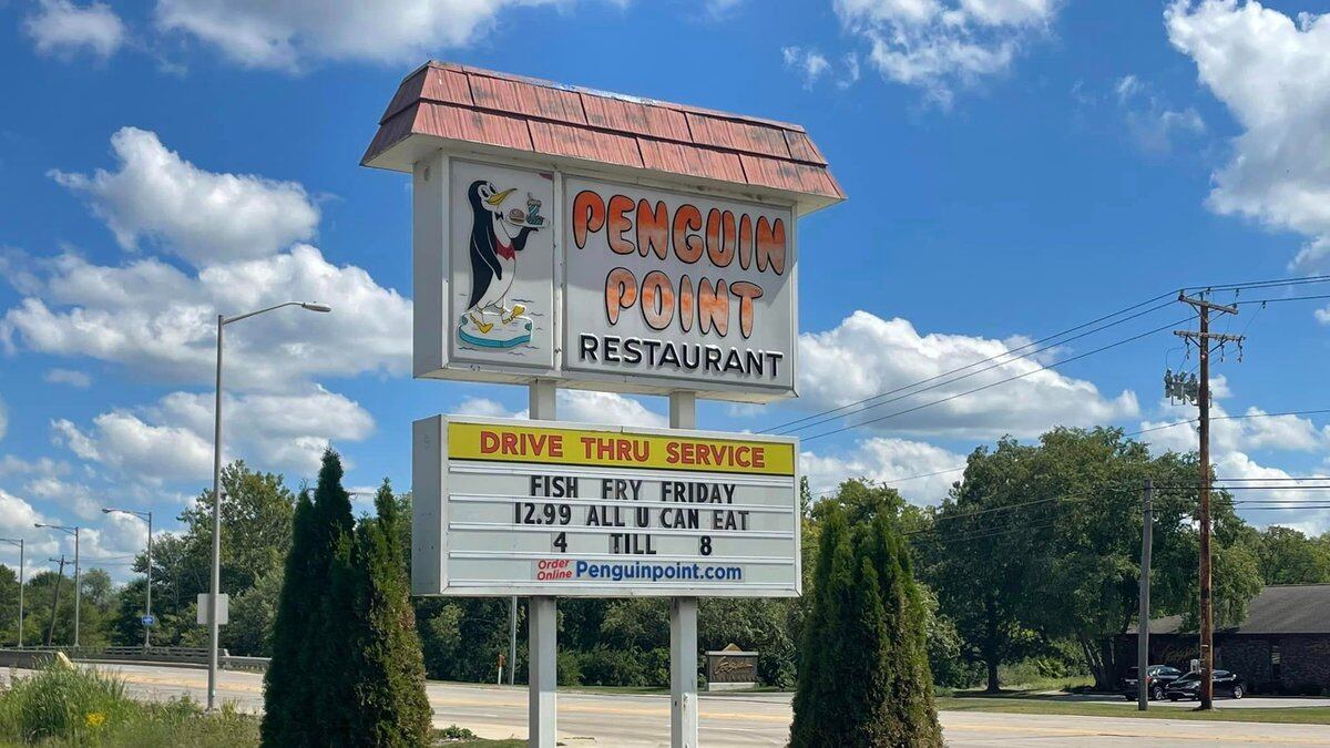 The last Penguin Point location in Fort Wayne has closed its doors for good.
