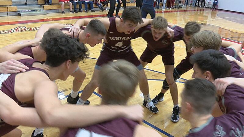 Connor Essegian and Central Noble holds on and takes down rival West Noble in busy night of...